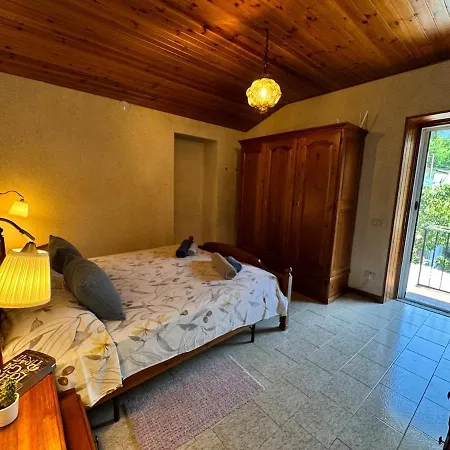 - With Private Garden And Garage Tatil Evi