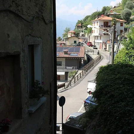 Tatil Evi - With Private Garden And Garage