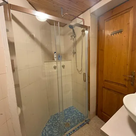 Tatil Evi - With Private Garden And Garage Bellano